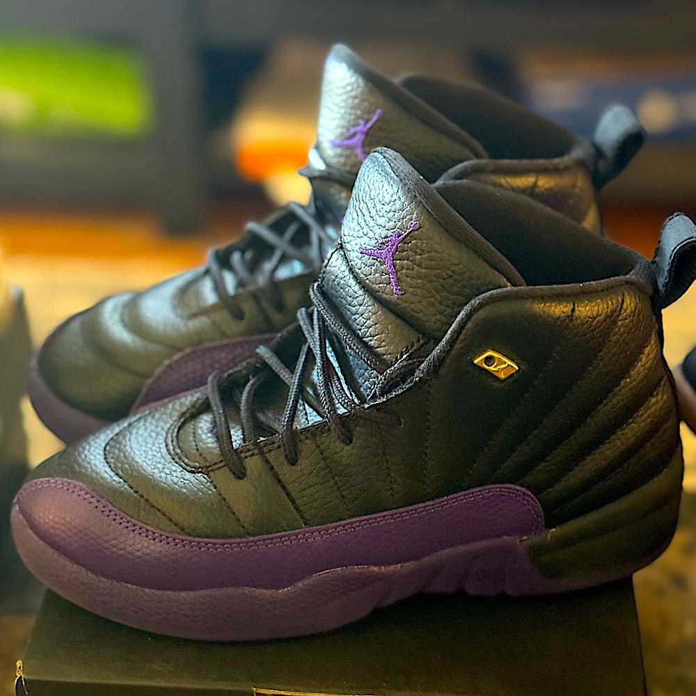 Jordan 12 in the color Field Purple in youth sizes .. Size 2Y